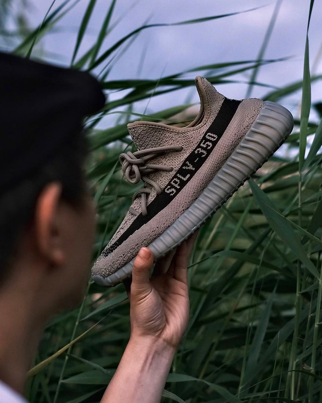 Yeezy Sply 350 V2 Granite
