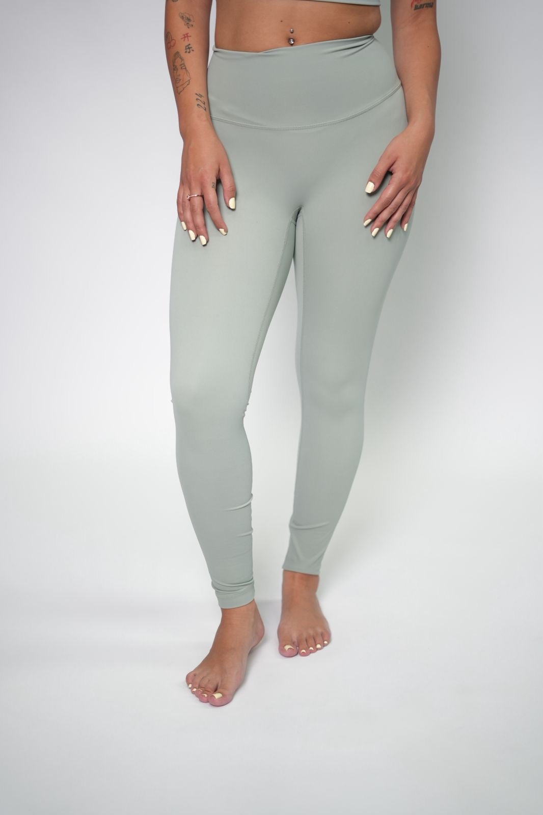 The Sculptform Legging