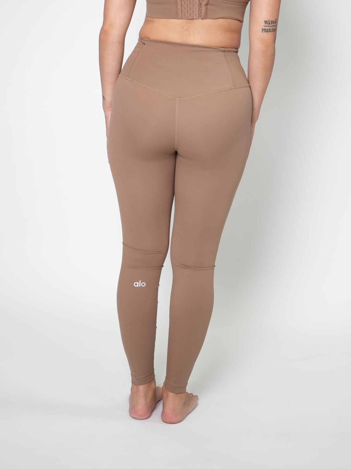 The Sculptform Legging
