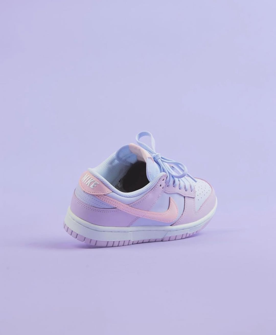 Dunk low “ easter 2022