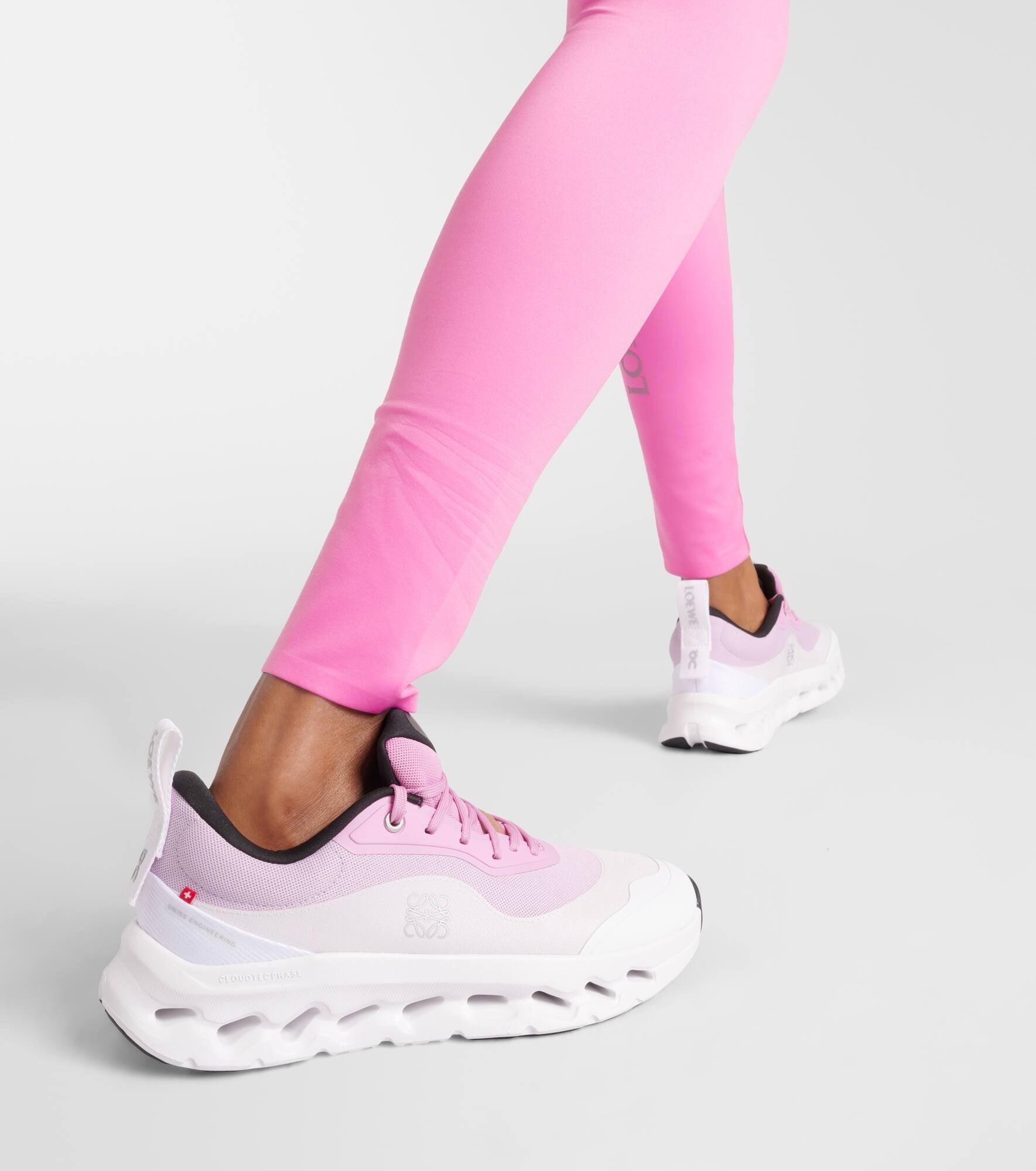 On Cloud X Loewe Pink