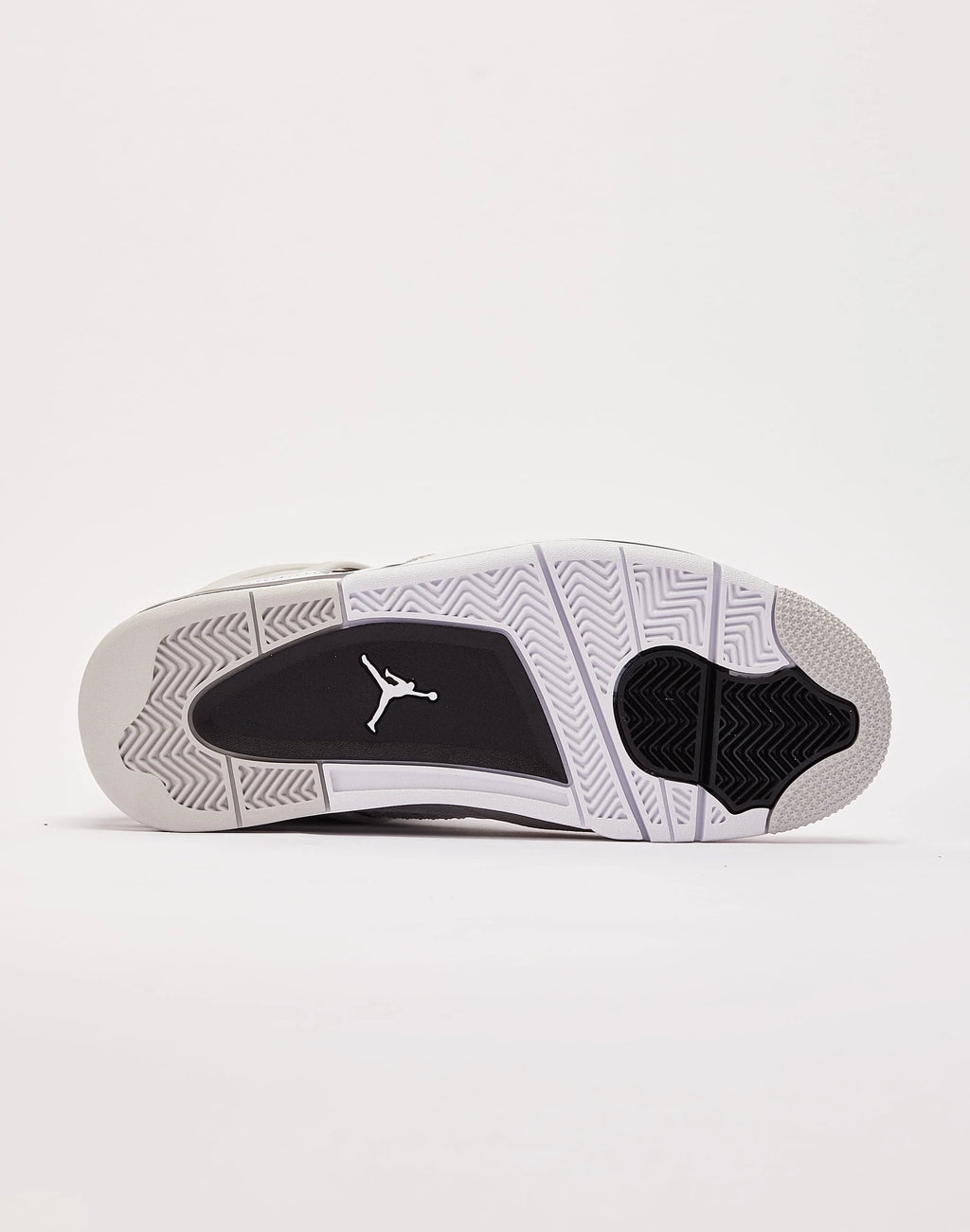 Air Jordan 4 Retro "Military Black"