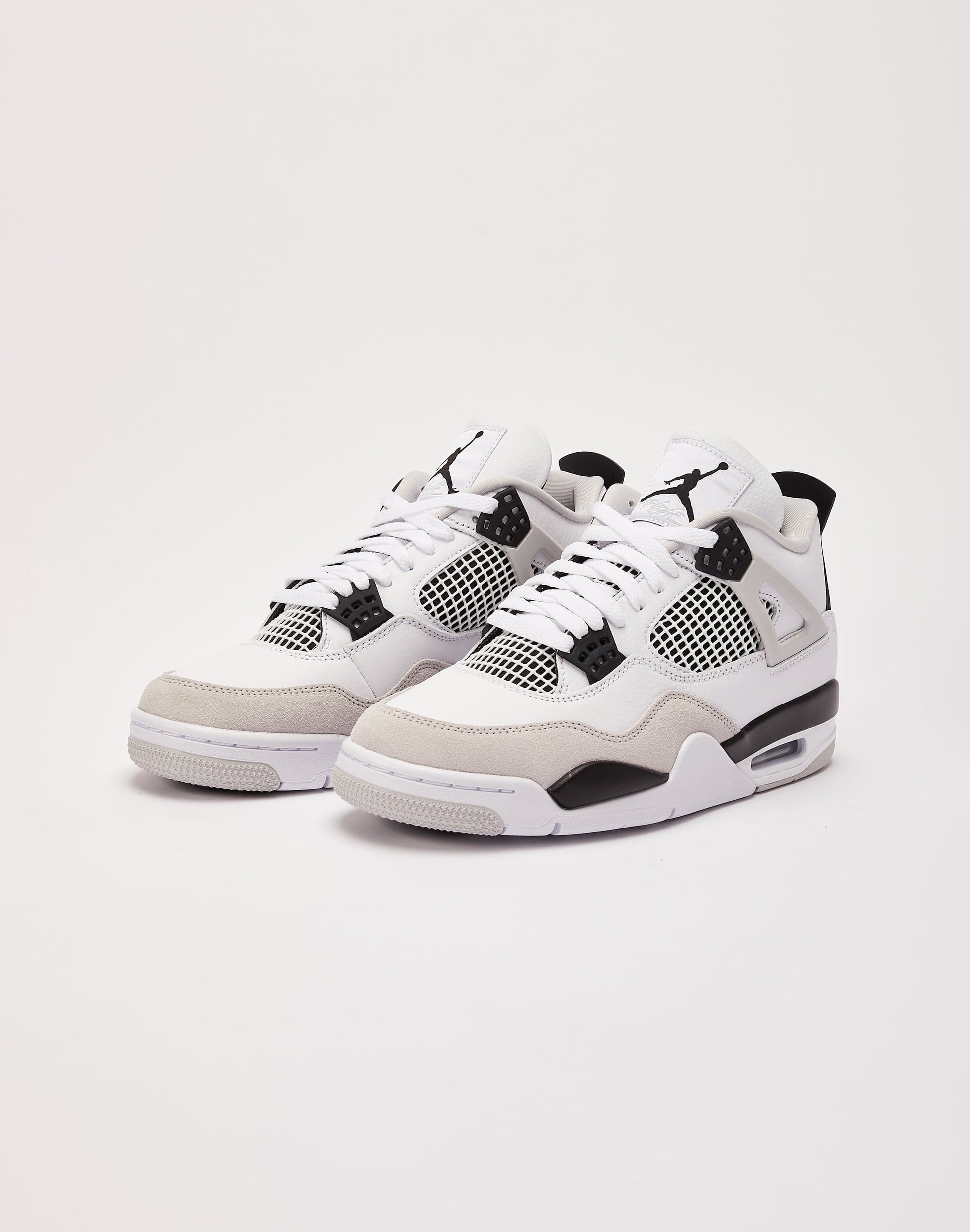 Air Jordan 4 Retro "Military Black"