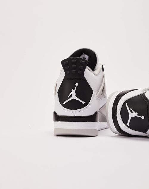 Air Jordan 4 Retro "Military Black"