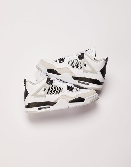 Air Jordan 4 Retro "Military Black"